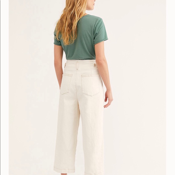 Free People Pleated Carrot Jeans - Picture 3 of 11